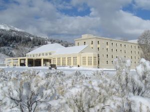 Mammoth Hot Springs Hotel in winter