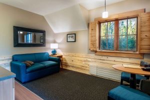 Canyon Lodge Suite