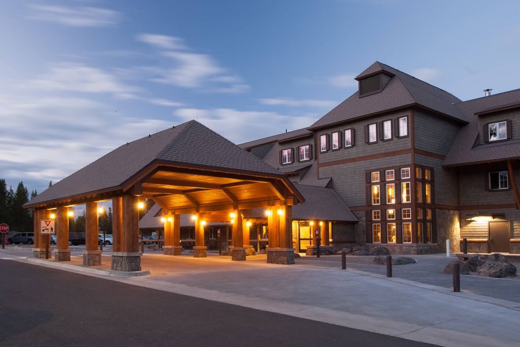 Canyon Lodge & Cabins  Yellowstone National Park Lodges