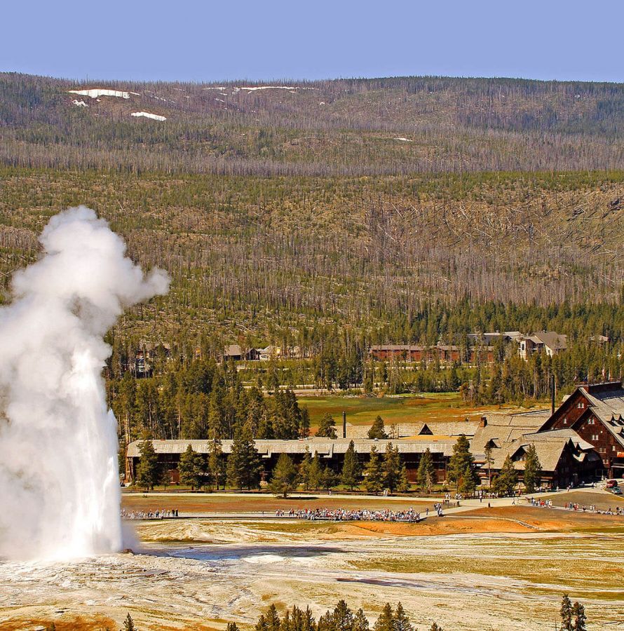 Stay | Yellowstone National Park Lodges