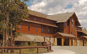 Old Faithful Snow Lodge Exterior