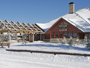 Old Faithful Snow Lodge Winter