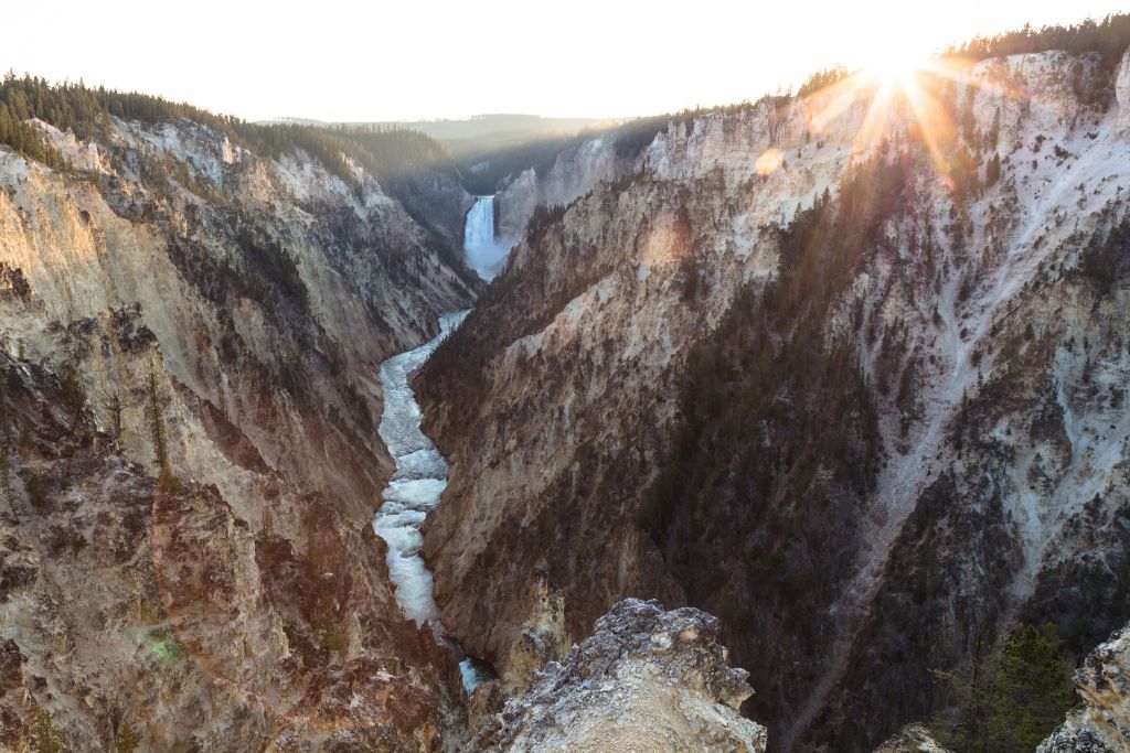 5 Experiences of a Lifetime in Yellowstone